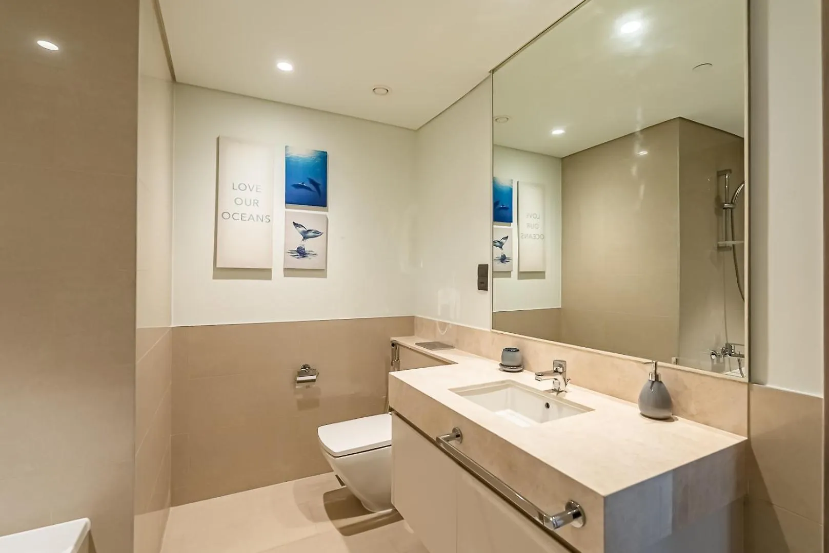 Apartment Downtown Dubai Spacious 1 Bedroom Apt On Boulevard 2 Minutes Walking Distance To Burj-Khalifa United Arab Emirates